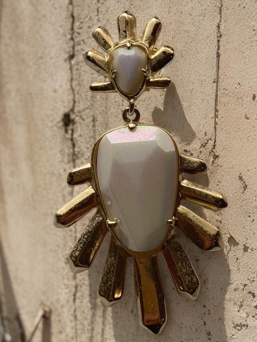Kendra Scott SINGLE Earring White Iridescent and Gold